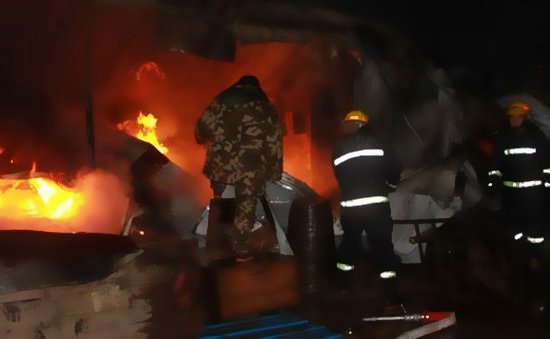 ��|���(z��i)